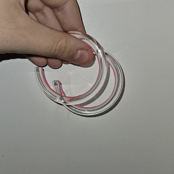 Pink acrylic earrings - Picture 2 of 2